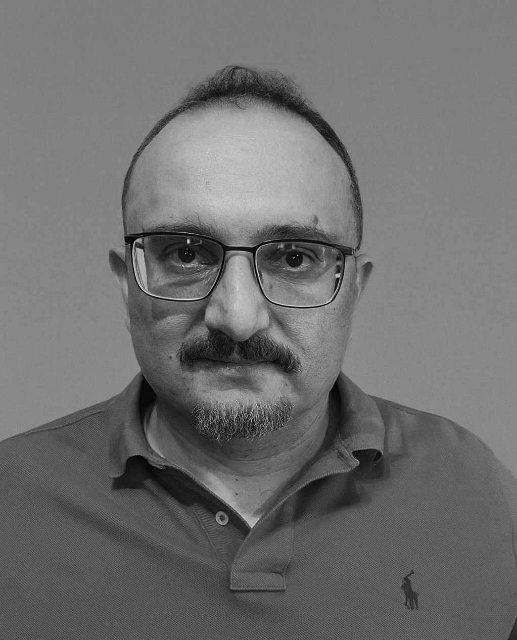 Gregory Placsintar